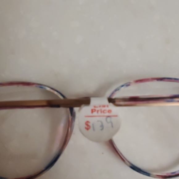 Womans frames - Picture 3 of 6